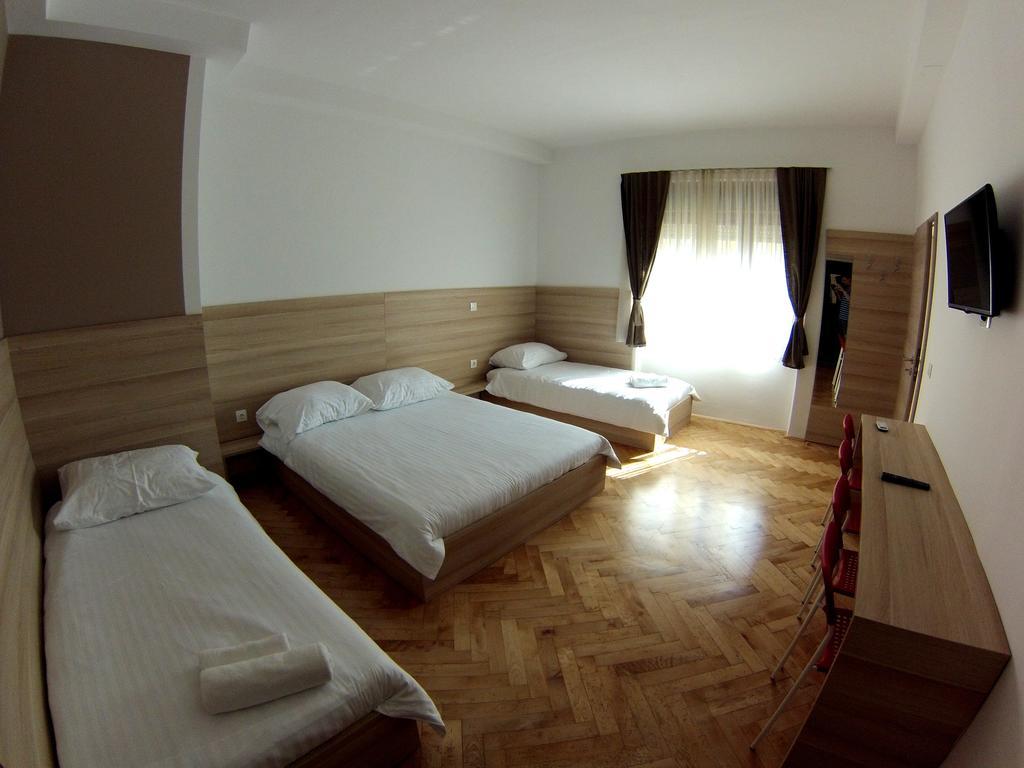 Sweet Dreams Rooms And Apartments Postojna Room photo